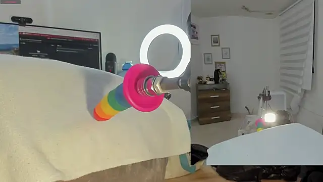 Daki Ume  online show from November 9, 2:04 am