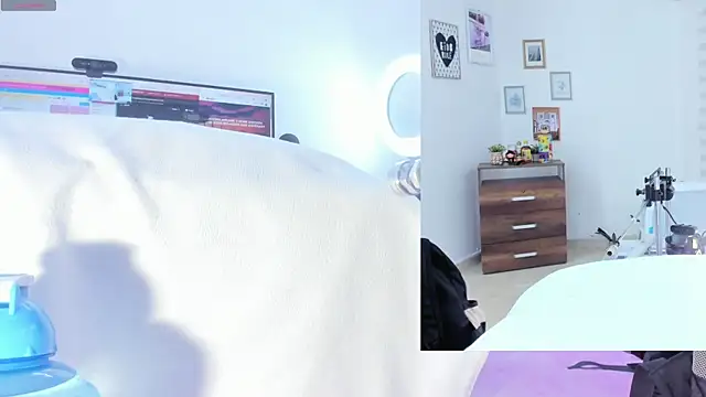 Snapshot of Daki_Ume_ chatting on October 4, 2:13 am Daki Ume online show from October 4, 2:13 am