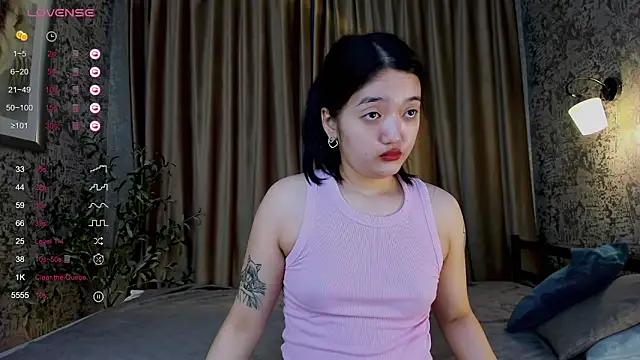 FreyaRaya online show from October 6, 3:19 am