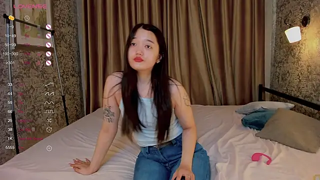 FreyaRaya online show from September 12, 3:06 am