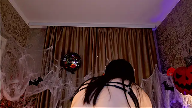 FreyaRaya online show from November 2, 3:00 am