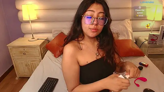 milan sweet online show from September 18, 11:30 pm