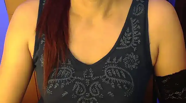 Snapshot of _Blue_Ruubyy_ chatting on February 20, 2:24 pm Blue Ruubyy online show from February 20, 2:24 pm