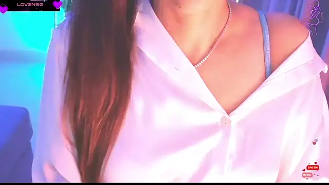 Snapshot of _Blue_Ruubyy_ chatting on February 20, 11:56 am Blue Ruubyy online show from February 20, 11:56 am