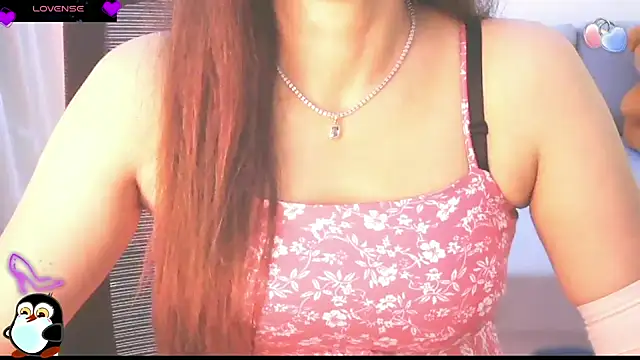 Snapshot of _Blue_Ruubyy_ chatting on March 4, 8:22 am Blue Ruubyy online show from March 4, 8:22 am