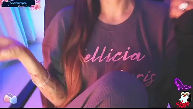 Snapshot of _Blue_Ruubyy_ chatting on January 11, 7:43 pm Blue Ruubyy online show from January 11, 7:43 pm