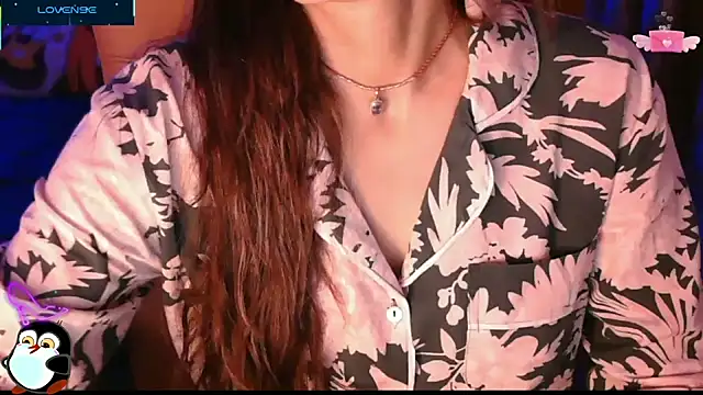 Snapshot of _Blue_Ruubyy_ chatting on October 15, 5:54 pm Blue Ruubyy online show from October 15, 5:54 pm