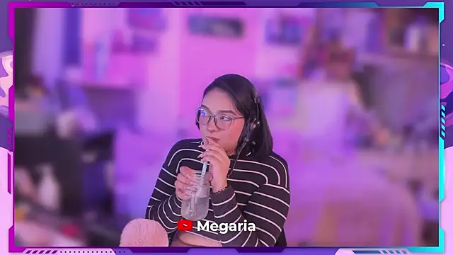 MegariaB online show from February 6, 4:52 am