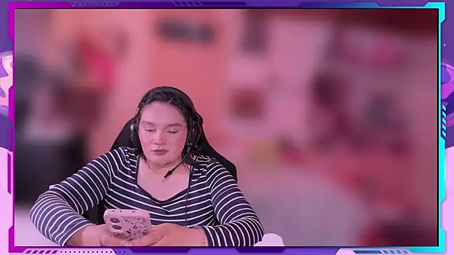 MegariaB online show from June 1, 4:35 am