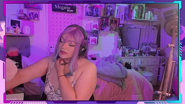 MegariaB online show from October 9, 4:02 am