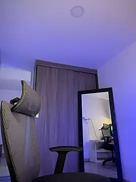 evangeline ch online show from February 12, 5:56 pm