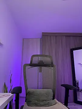 evangeline ch online show from February 15, 6:07 pm