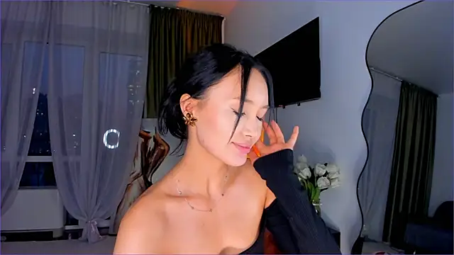 Sweet yasu online show from January 14, 9:45 am