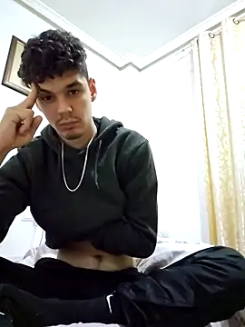 Maybach  online show from December 10, 4:06 pm