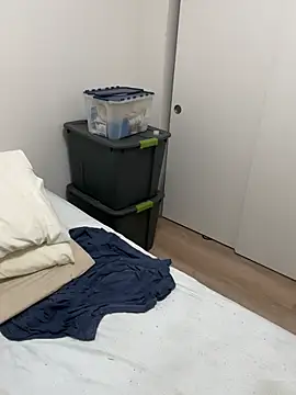 Snapshot of Drummajor chatting on February 27, 5:18 am Drummajor online show from February 27, 5:18 am