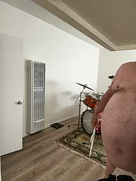 Snapshot of Drummajor chatting on March 1, 8:42 pm Drummajor online show from March 1, 8:42 pm