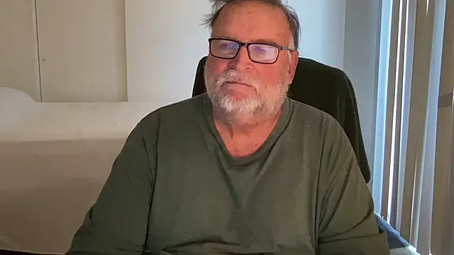 Drummajor online show from February 4, 4:57 pm