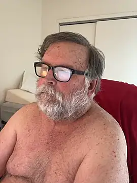 Snapshot of Drummajor chatting on March 6, 4:38 pm Drummajor online show from March 6, 4:38 pm