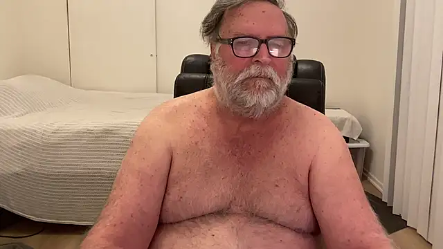 Snapshot of Drummajor chatting on October 8, 12:07 pm Drummajor online show from October 8, 12:07 pm