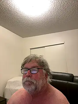 Snapshot of Drummajor chatting on November 23, 2:38 pm Drummajor online show from November 23, 2:38 pm