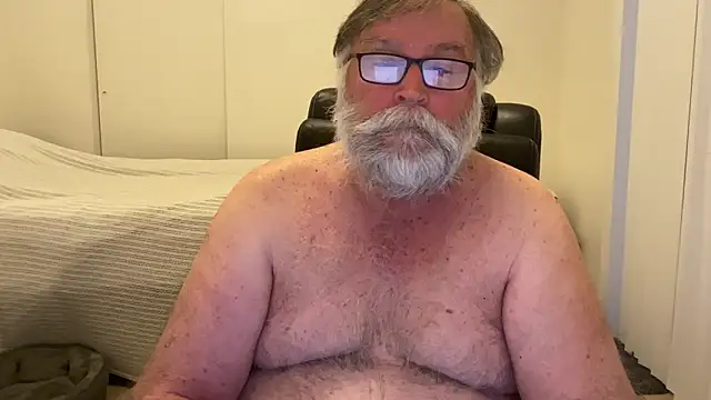 Snapshot of Drummajor chatting on November 5, 2:20 pm Drummajor online show from November 5, 2:20 pm