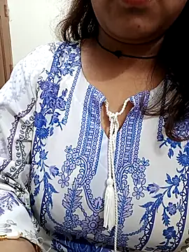 Dayna-36 online show from November 12, 4:22 pm