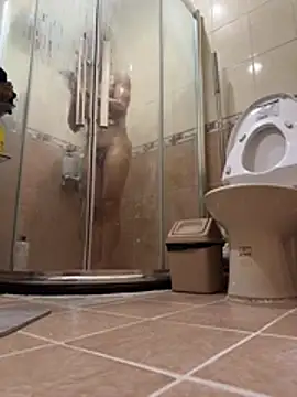 1o4e04 online show from February 8, 2:59 pm