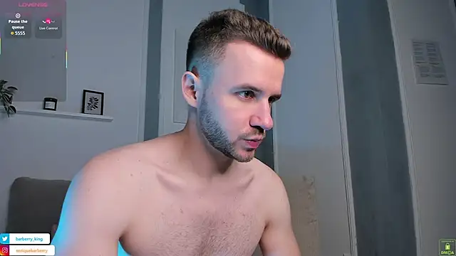 EnriqueBarberry online show from November 6, 6:28 am