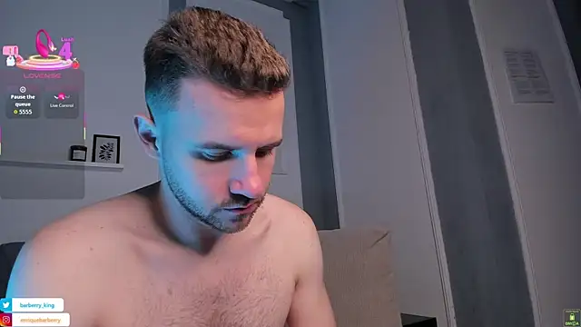 EnriqueBarberry online show from November 30, 6:25 am