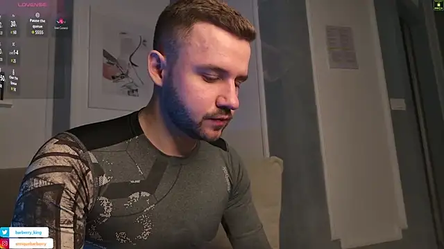 EnriqueBarberry online show from March 5, 7:05 am