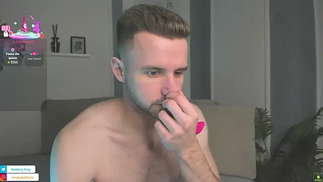 EnriqueBarberry online show from March 20, 6:25 am