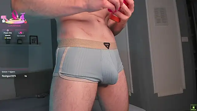 EnriqueBarberry online show from December 20, 6:27 am