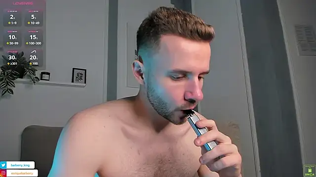 EnriqueBarberry online show from November 15, 6:28 am