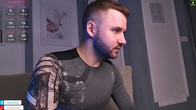 EnriqueBarberry online show from March 3, 6:42 am