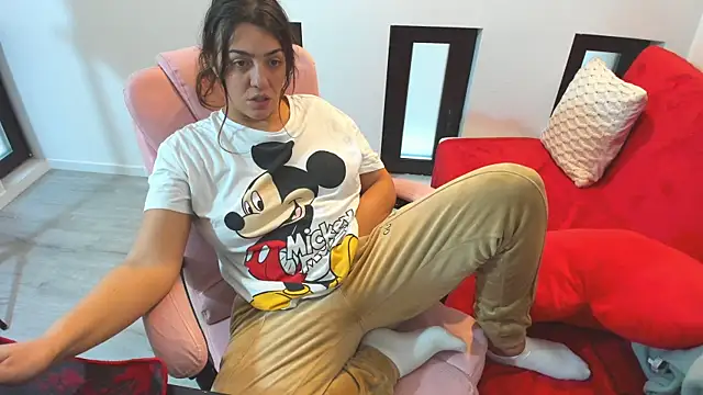 Dyana Kaylinn online show from December 22, 6:57 am