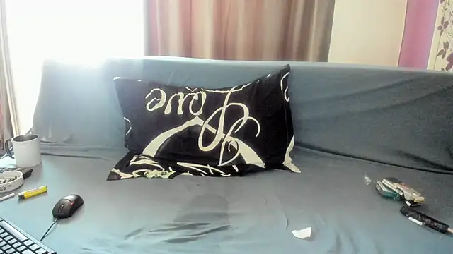 Snapshot of Dyana_Kaylinn chatting on February 23, 11:11 am Dyana Kaylinn online show from February 23, 11:11 am