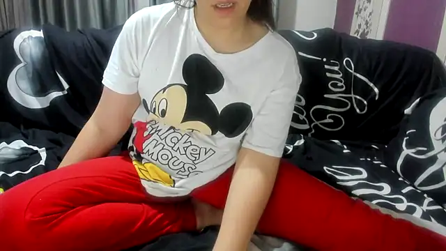 Snapshot of Dyana_Kaylinn chatting on March 12, 4:51 am Dyana Kaylinn online show from March 12, 4:51 am