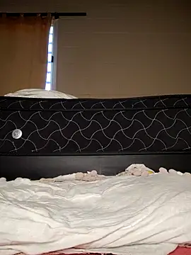 0hYeahbb online show from October 25, 10:43 pm