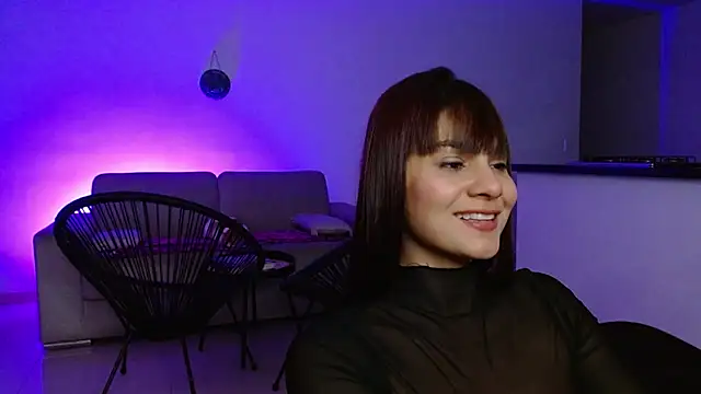 Snapshot of Susi_bell chatting on October 3, 12:03 am Susi bell online show from October 3, 12:03 am
