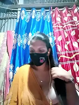 Snapshot of Depte- chatting on February 19, 1:39 pm Depte- online show from February 19, 1:39 pm
