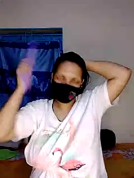 Snapshot of Depte- chatting on July 4, 1:26 pm Depte- online show from July 4, 1:26 pm