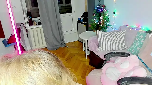 Evelyn Harperxh online show from December 28, 6:17 am