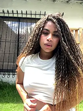 nayah   online show from April 2, 6:14 pm