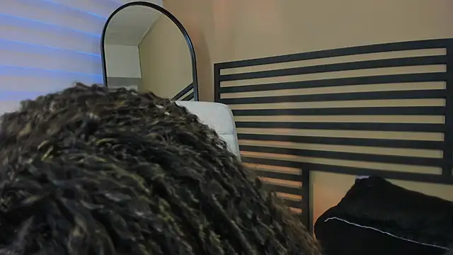 nayah   online show from March 7, 1:16 pm