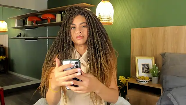 nayah   online show from March 29, 2:52 pm