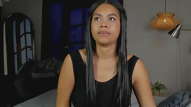 nayah   online show from January 15, 8:01 pm