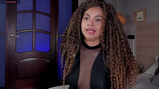 nayah   online show from January 31, 7:56 pm