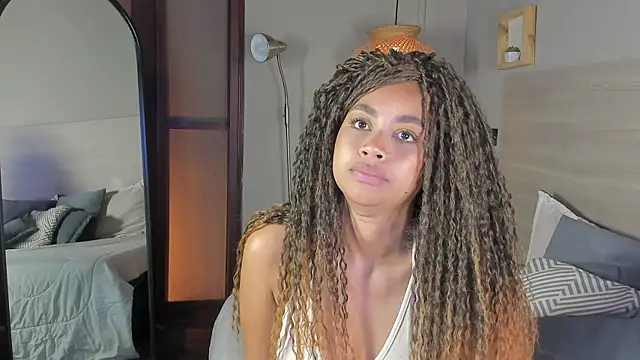 Snapshot of nayah__ chatting on July 15, 7:54 pm nayah online show from July 15, 7:54 pm