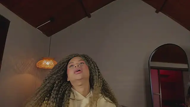 nayah   online show from March 17, 7:58 pm