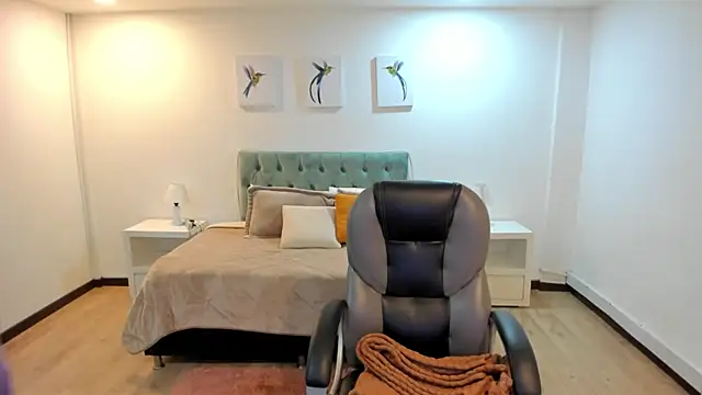  Natalie18 online show from October 31, 4:42 am